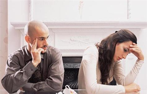 老婆有外遇，如何处理？（梦见老婆和别人在一起，你该怎么做？）-第1张图片-恋语空间