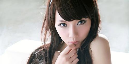 如何找到适合做老婆的女孩（掌握这些特点，轻松找到幸福伴侣）-第1张图片-恋语空间