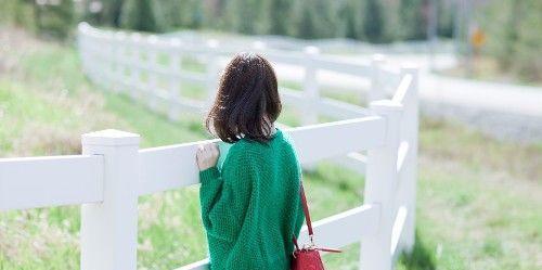如何忘记婚外情人（分手后如何从心底忘记她，走出阴影）-第1张图片-恋语空间