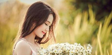 男友见喜欢过的女生怎么办？（处理男友与前任的关系，避免感情矛盾）-第3张图片-恋语空间