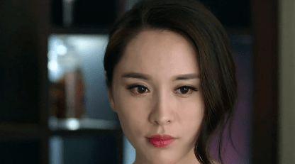 如何应对爱上事业型男人的困境？（学会平衡情感与事业，才能拥有幸福人生）-第1张图片-恋语空间