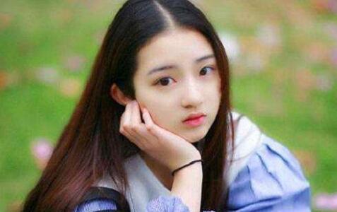 相亲攻略——如何暗示对男生有好感（女生相亲必备，教你如何表现出好感）-第3张图片-恋语空间