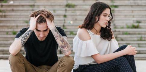男女恋爱中的暴力倾向（以男朋友吵架分手打自己算不算暴力？）-第3张图片-恋语空间