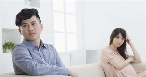 如何取证发现老公外遇（如何收集证据，确保胜诉）-第1张图片-恋语空间