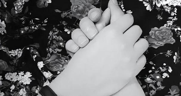 重获爱情的艺术——成功挽回男友的方法（掌握沟通技巧，理智应对分手危机，重铸爱情美满）