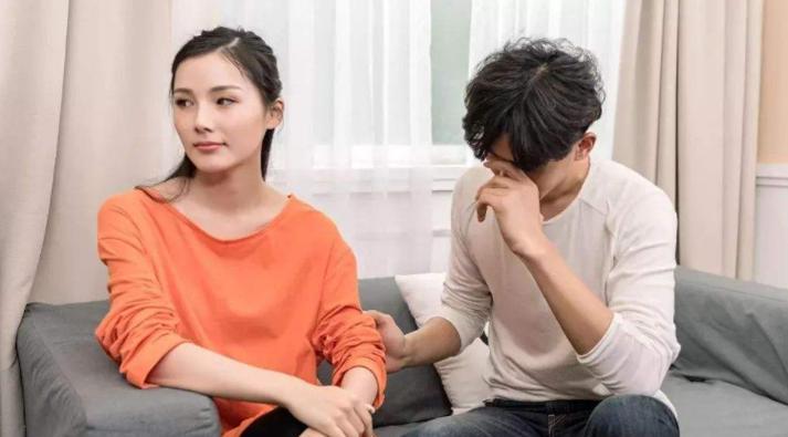 离婚危机中的夫妻如何挽回感情（如何在婚姻破裂的边缘重拾幸福/挽救婚姻的有效方法）